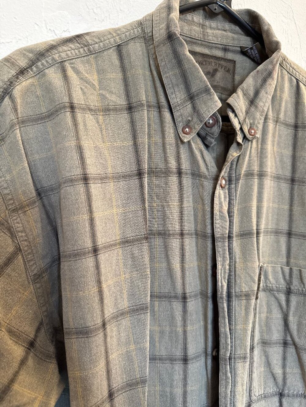 North River Men's Large Brown Olive Plaid 100% Cotton Short Sleeve Button Down